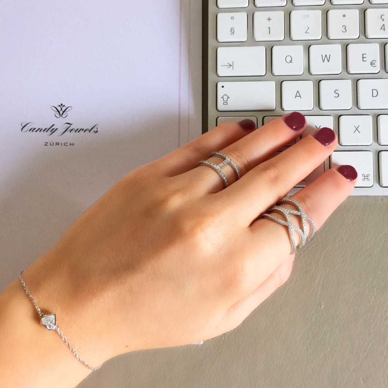 Geflochtener Silberring mit Zirkonia von Zürcher Online Shop